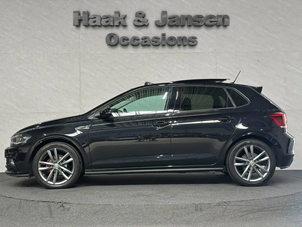 1.0 TSI Highline R-Line Panodak Virtual