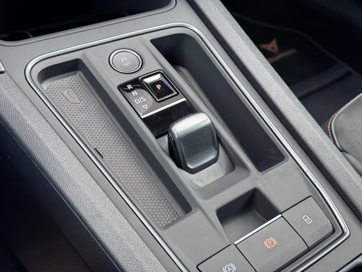 1.4 e-Hybrid VZ Performance Beats/360/Memory