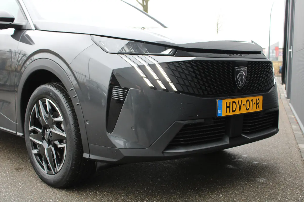 1.2 Hybrid 136 Allure | Automaat | Navigatie | Camera | Adaptieve cruise control | Apple carplay |
