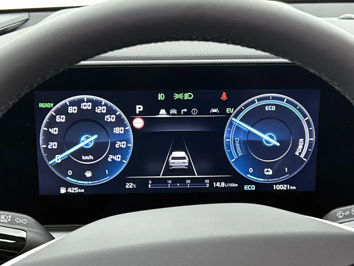 1.6 136pk Hybrid ExecutiveLine Automaat | Trekhaak | Schuif-/Kanteldak | Elektrisch Verstelb. Bestuurdersstoel | Adaptieve Cruise Control | Camera | Head-Up Display | 18"LMV | Keyless Entry/
