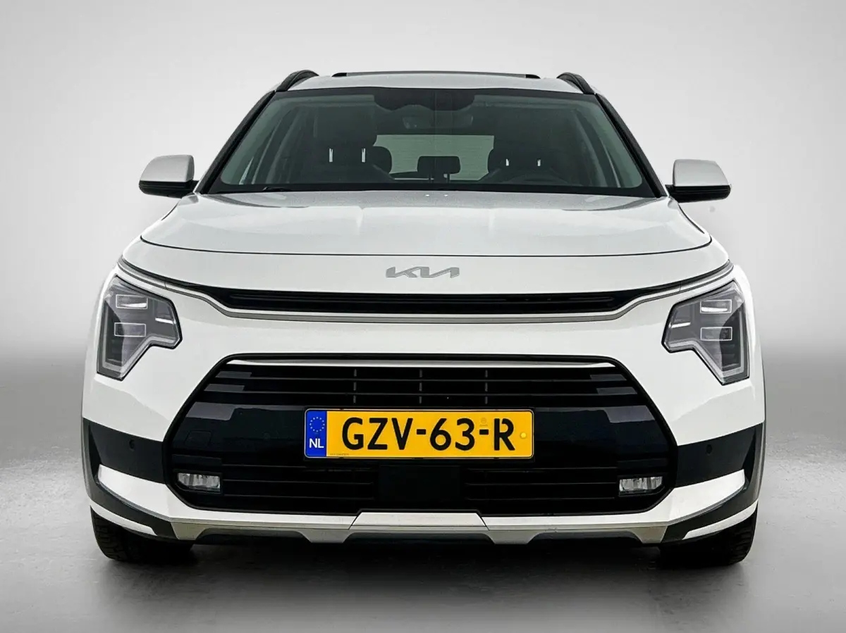 1.6 136pk Hybrid ExecutiveLine Automaat | Trekhaak | Schuif-/Kanteldak | Elektrisch Verstelb. Bestuurdersstoel | Adaptieve Cruise Control | Camera | Head-Up Display | 18"LMV | Keyless Entry/
