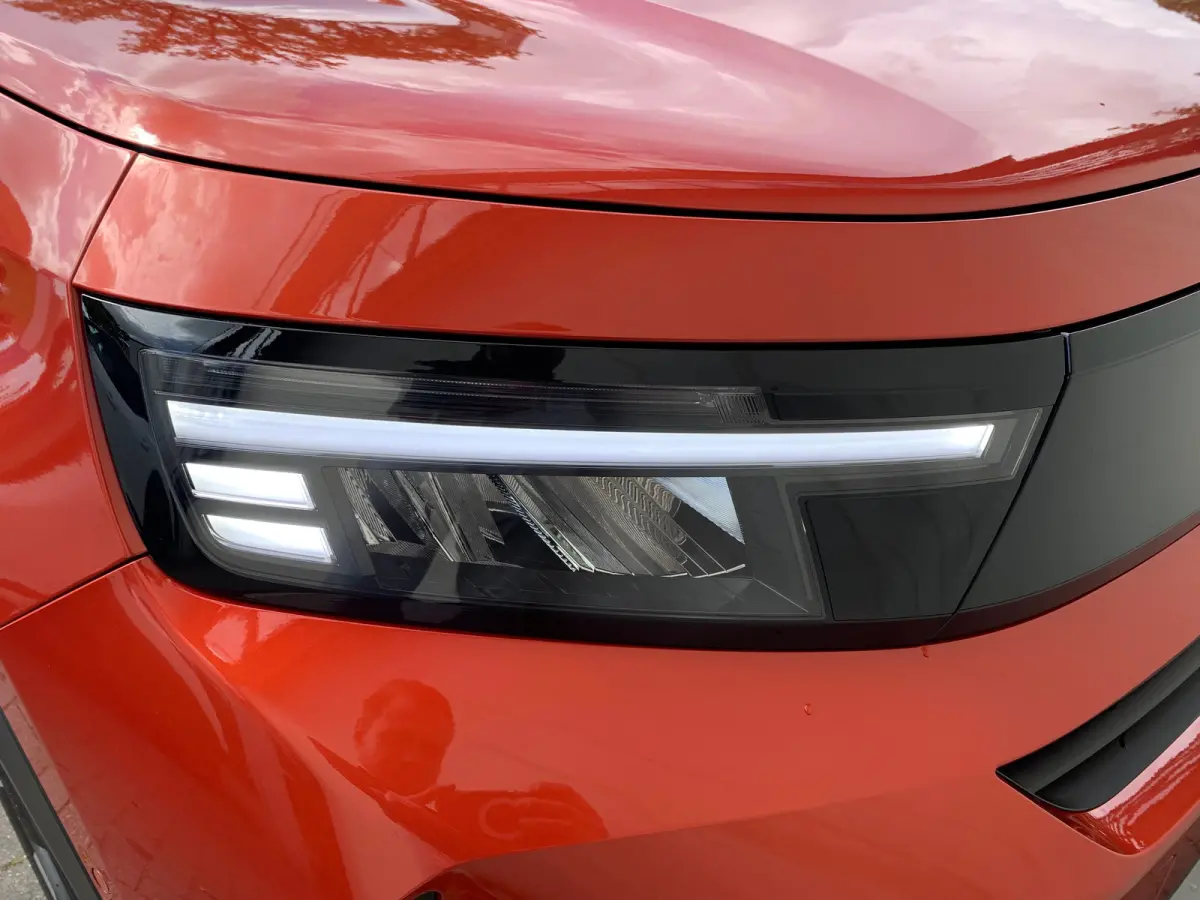 GS 44 kWh Airco | Camera | Cruise Control | DAB | LED | LMV 17" | Navi | PDC V&A | Stoel-Stuur en Voorruitverwarming |