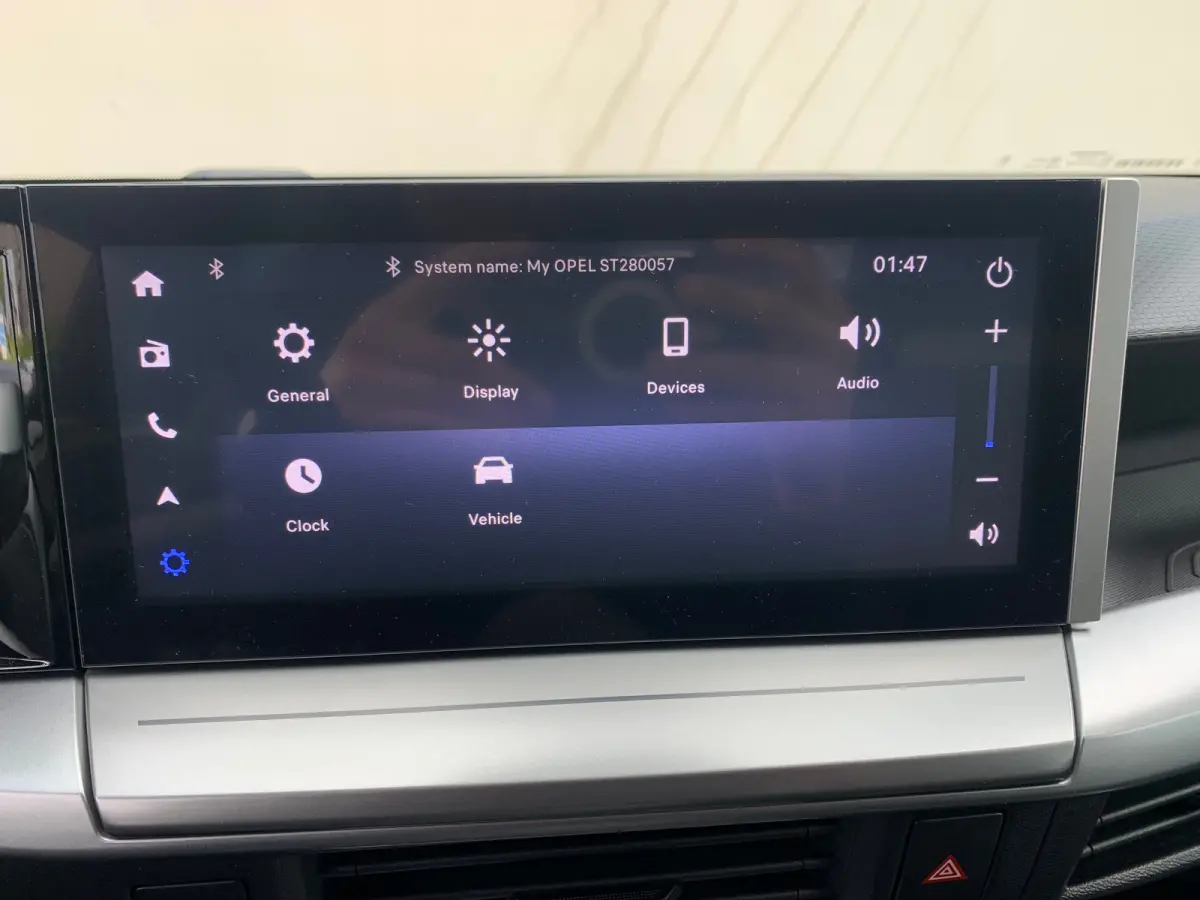 GS 44 kWh Airco | Camera | Cruise Control | DAB | LED | LMV 17" | Navi | PDC V&A | Stoel-Stuur en Voorruitverwarming |