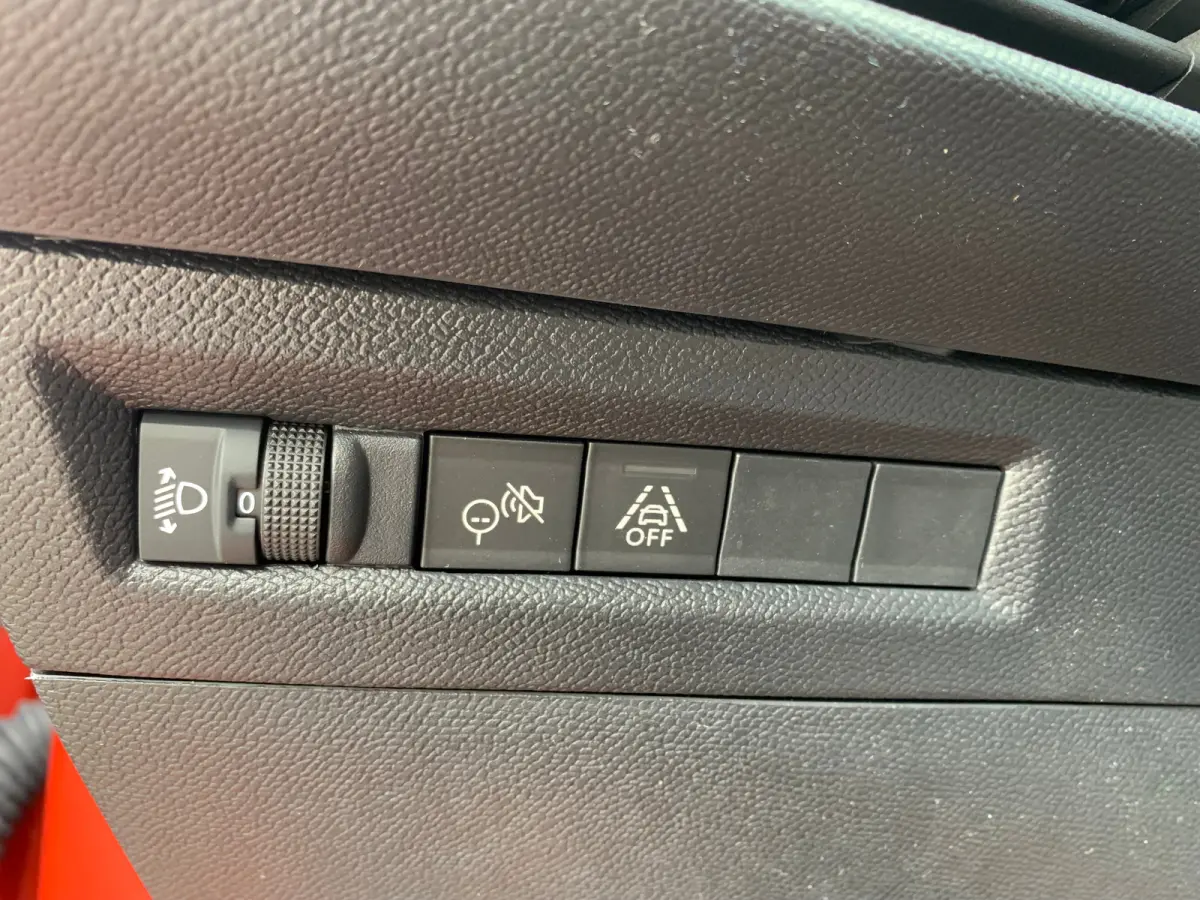 GS 44 kWh Airco | Camera | Cruise Control | DAB | LED | LMV 17" | Navi | PDC V&A | Stoel-Stuur en Voorruitverwarming |