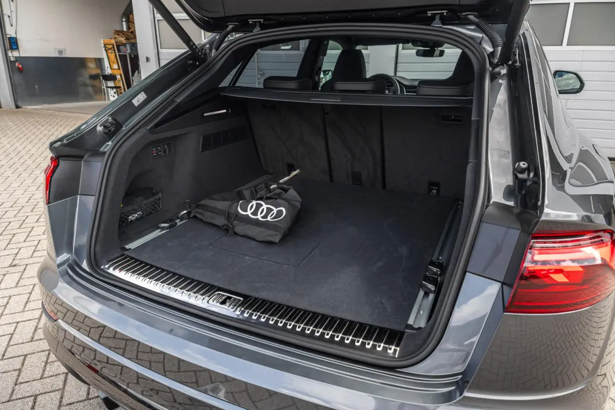 60 TFSIe 490pk quattro Pro Line S Competition | Achterasbesturing | Trekhaak | Panoramadak | 23'' Velgen | B&O Audio