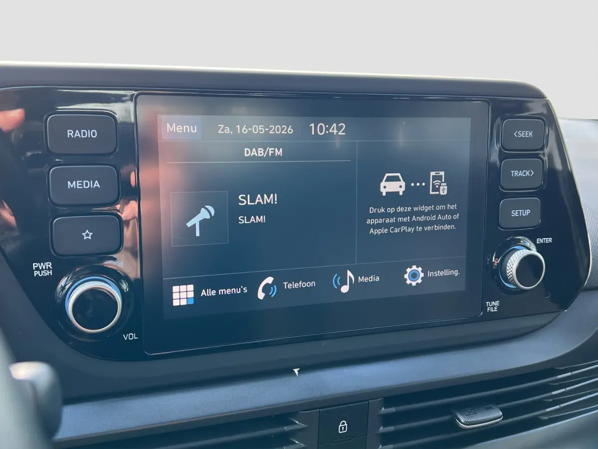 1.0 T-GDI 100pk Comfort | Airco | Camera | Carplay | Cruise control | Dodehoek detectie | Navigatie | Parkeersensoren | Digitaal cockpit | Lichtmetalen velgen