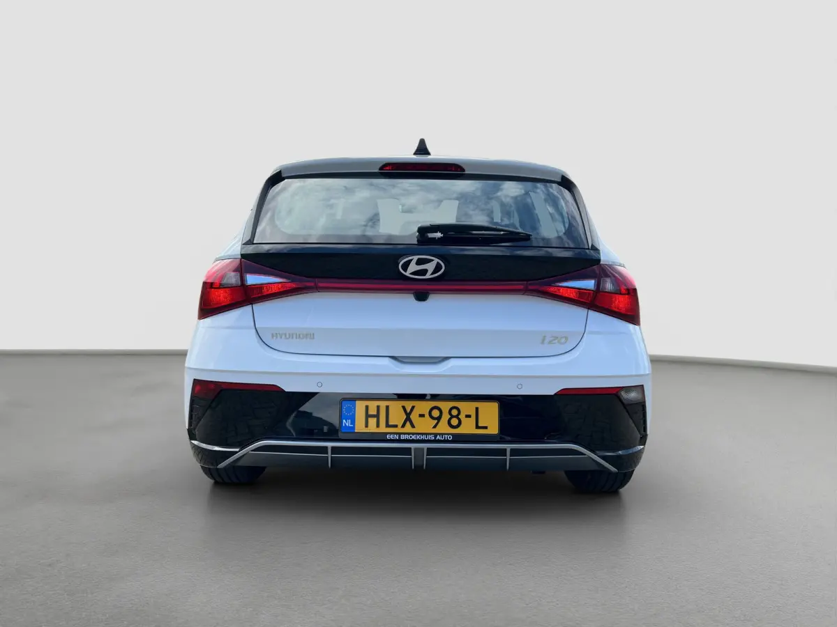 1.0 T-GDI 100pk Comfort | Airco | Camera | Carplay | Cruise control | Dodehoek detectie | Navigatie | Parkeersensoren | Digitaal cockpit | Lichtmetalen velgen