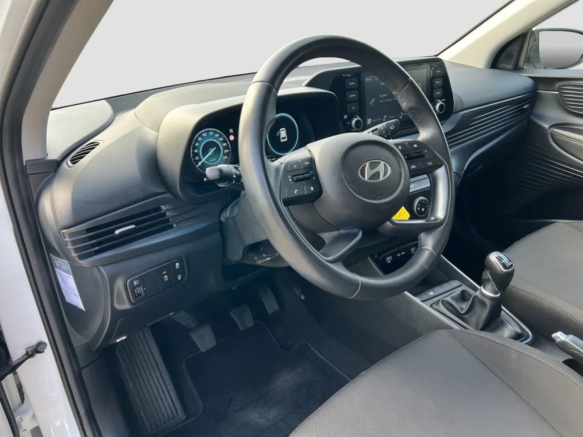 1.0 T-GDI 100pk Comfort | Airco | Camera | Carplay | Cruise control | Dodehoek detectie | Navigatie | Parkeersensoren | Digitaal cockpit | Lichtmetalen velgen