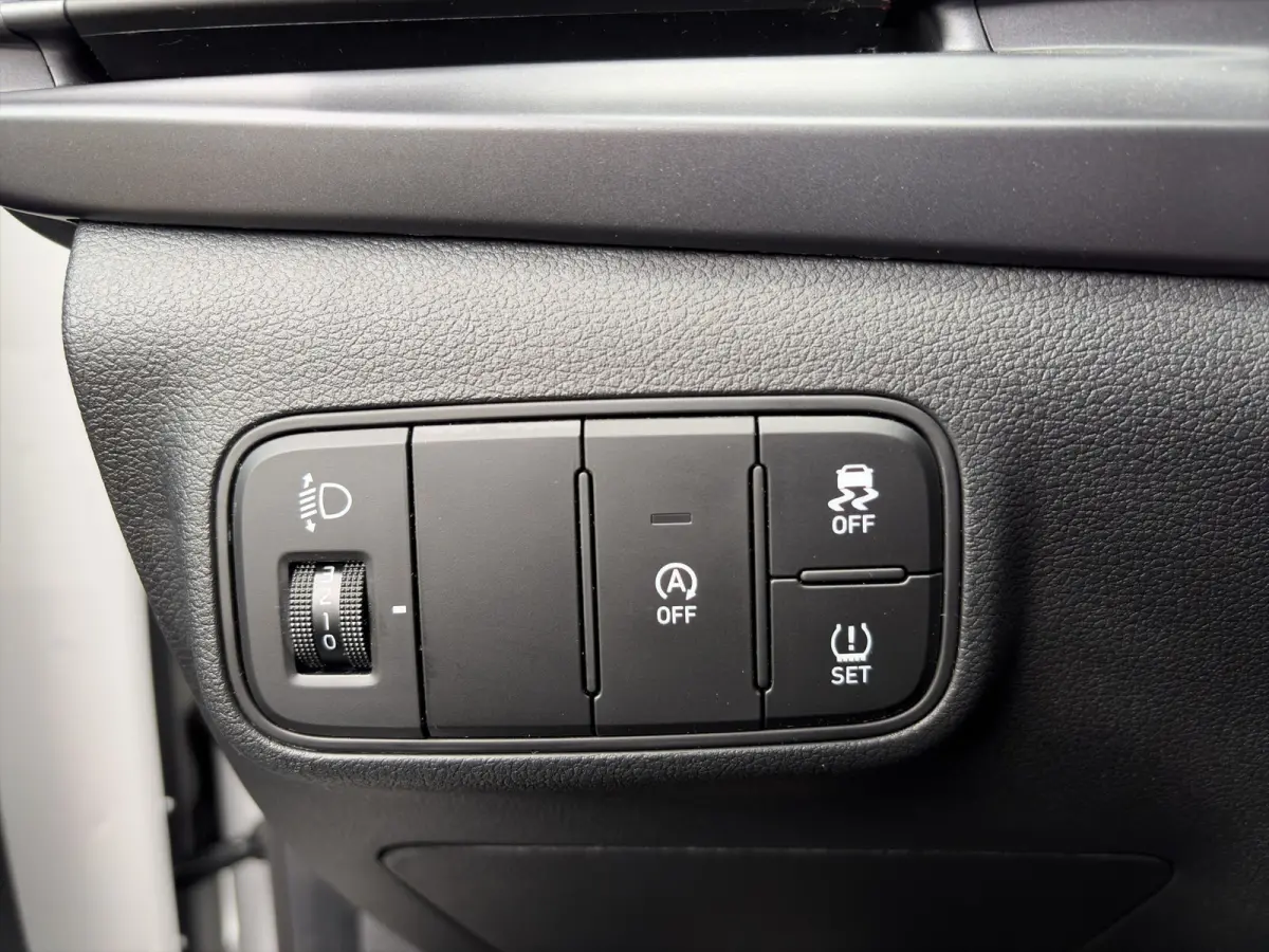 1.0 T-GDI 100pk Comfort | Airco | Camera | Carplay | Cruise control | Dodehoek detectie | Navigatie | Parkeersensoren | Digitaal cockpit | Lichtmetalen velgen