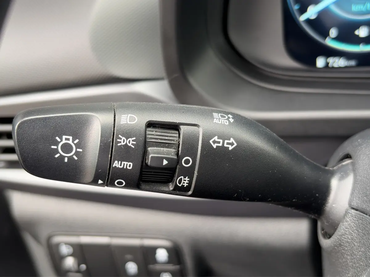 1.0 T-GDI 100pk Comfort | Airco | Camera | Carplay | Cruise control | Dodehoek detectie | Navigatie | Parkeersensoren | Digitaal cockpit | Lichtmetalen velgen