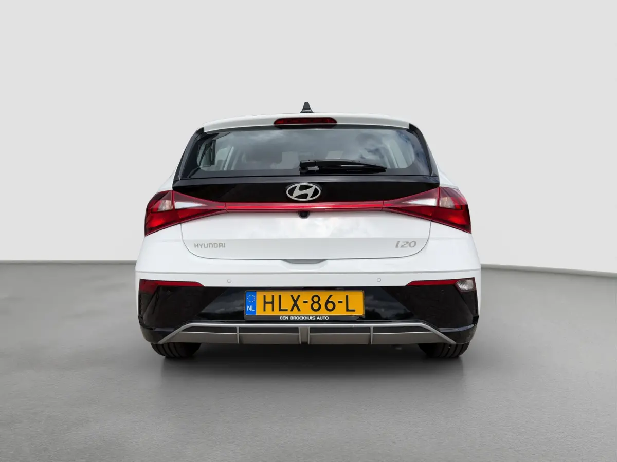 1.0 T-GDI 100pk Comfort | Airco | Camera | Carplay | Cruise control | Dodehoek detectie | Navigatie | Parkeersensoren | Digitaal cockpit | Lichtmetalen velgen