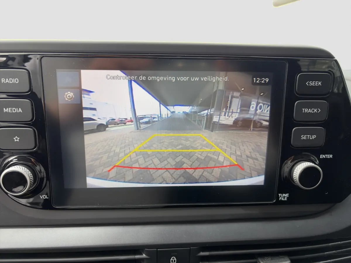 1.0 T-GDI 100pk Comfort | Airco | Camera | Carplay | Cruise control | Dodehoek detectie | Navigatie | Parkeersensoren | Digitaal cockpit | Lichtmetalen velgen