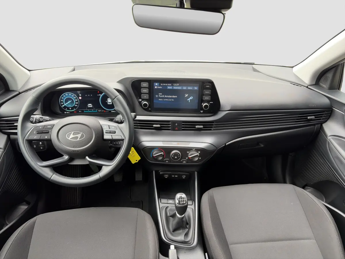 1.0 T-GDI 100pk Comfort | Airco | Camera | Carplay | Cruise control | Dodehoek detectie | Navigatie | Parkeersensoren | Digitaal cockpit | Lichtmetalen velgen