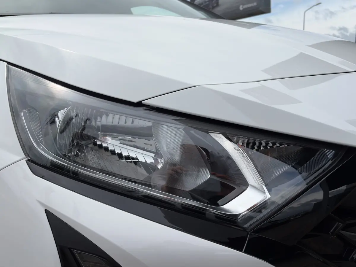 1.0 T-GDI 100pk Comfort | Airco | Camera | Carplay | Cruise control | Dodehoek detectie | Navigatie | Parkeersensoren | Digitaal cockpit | Lichtmetalen velgen