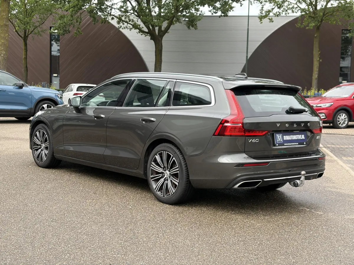 2.0 B3 Inscription ELEK. TREKHAAK | ELEK. STOELEN | ADAPT. CRUISE CONTROL | 12 MND BOVAG GARANTIE | STOEL + STUURVERWARMING | ELEK. ACHTERKLEP |