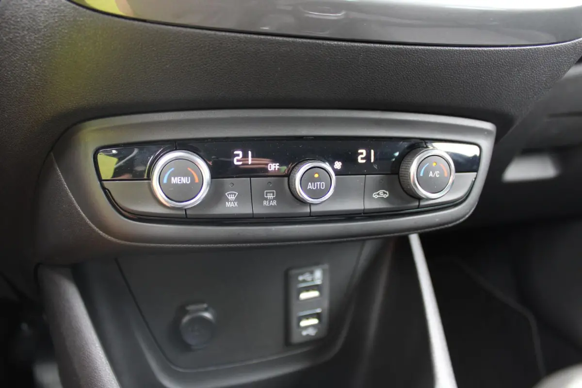 1.2 Turbo Elegance|Navi|Pdc|Clima|Camera