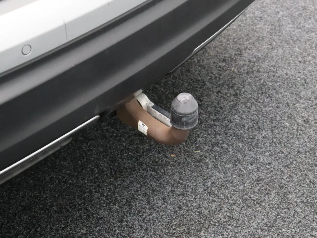 140pk DIG-T N-Connecta | Trekhaak | Panorama dak | Android auto & Apple carplay |