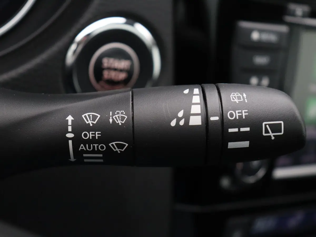 140pk DIG-T N-Connecta | Trekhaak | Panorama dak | Android auto & Apple carplay |