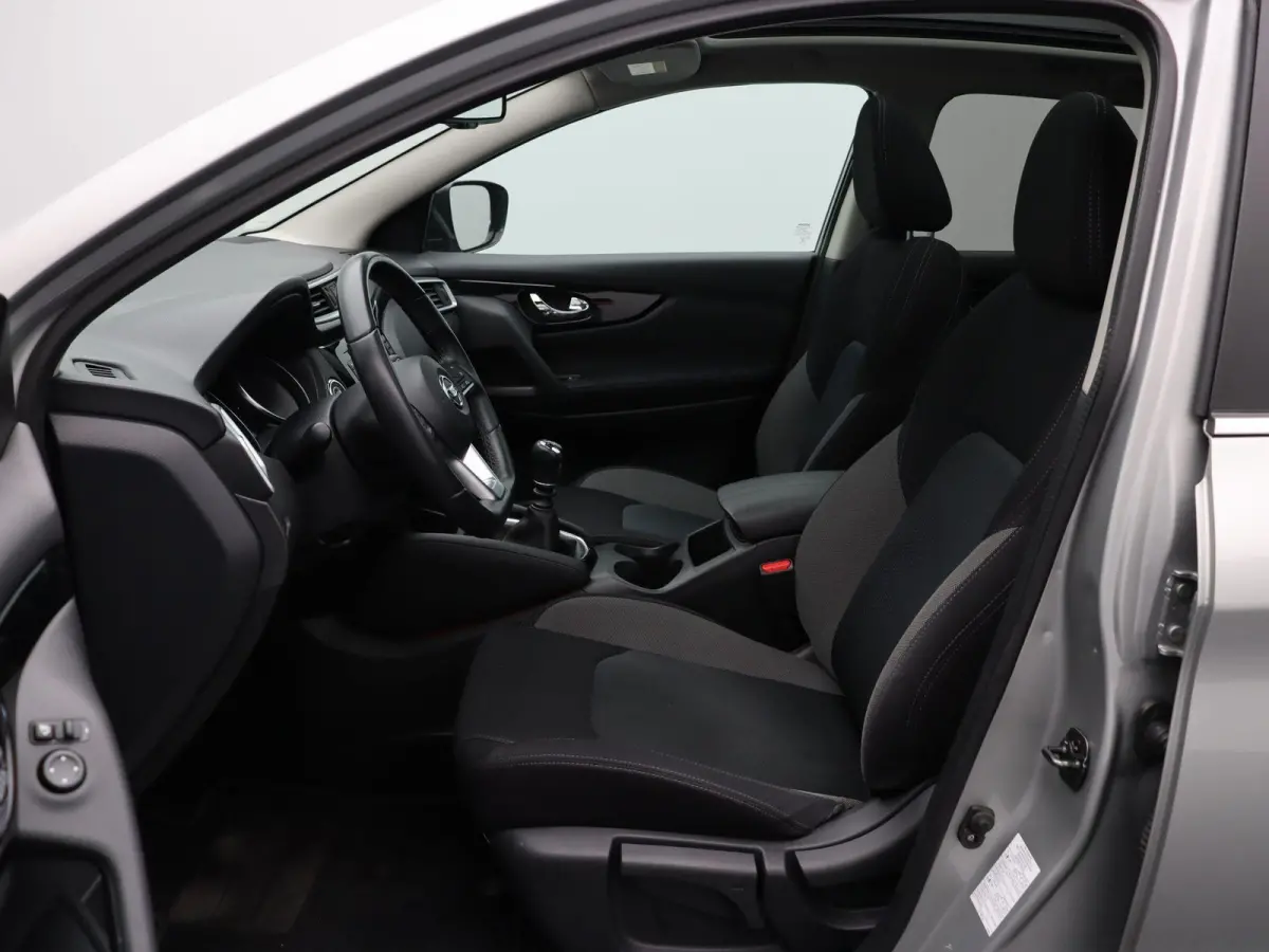 140pk DIG-T N-Connecta | Trekhaak | Panorama dak | Android auto & Apple carplay |