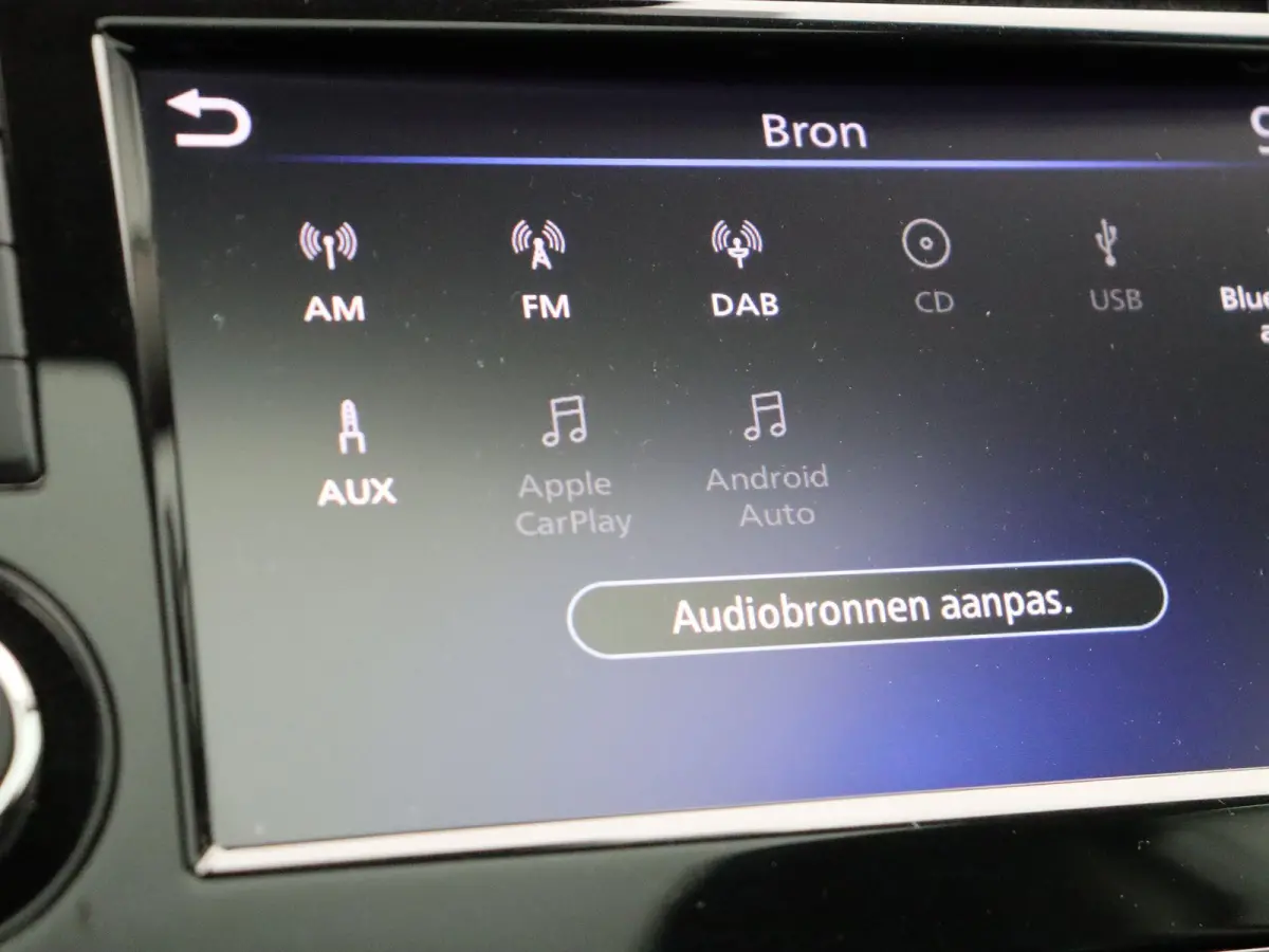 140pk DIG-T N-Connecta | Trekhaak | Panorama dak | Android auto & Apple carplay |