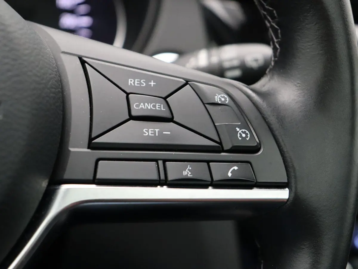 140pk DIG-T N-Connecta | Trekhaak | Panorama dak | Android auto & Apple carplay |