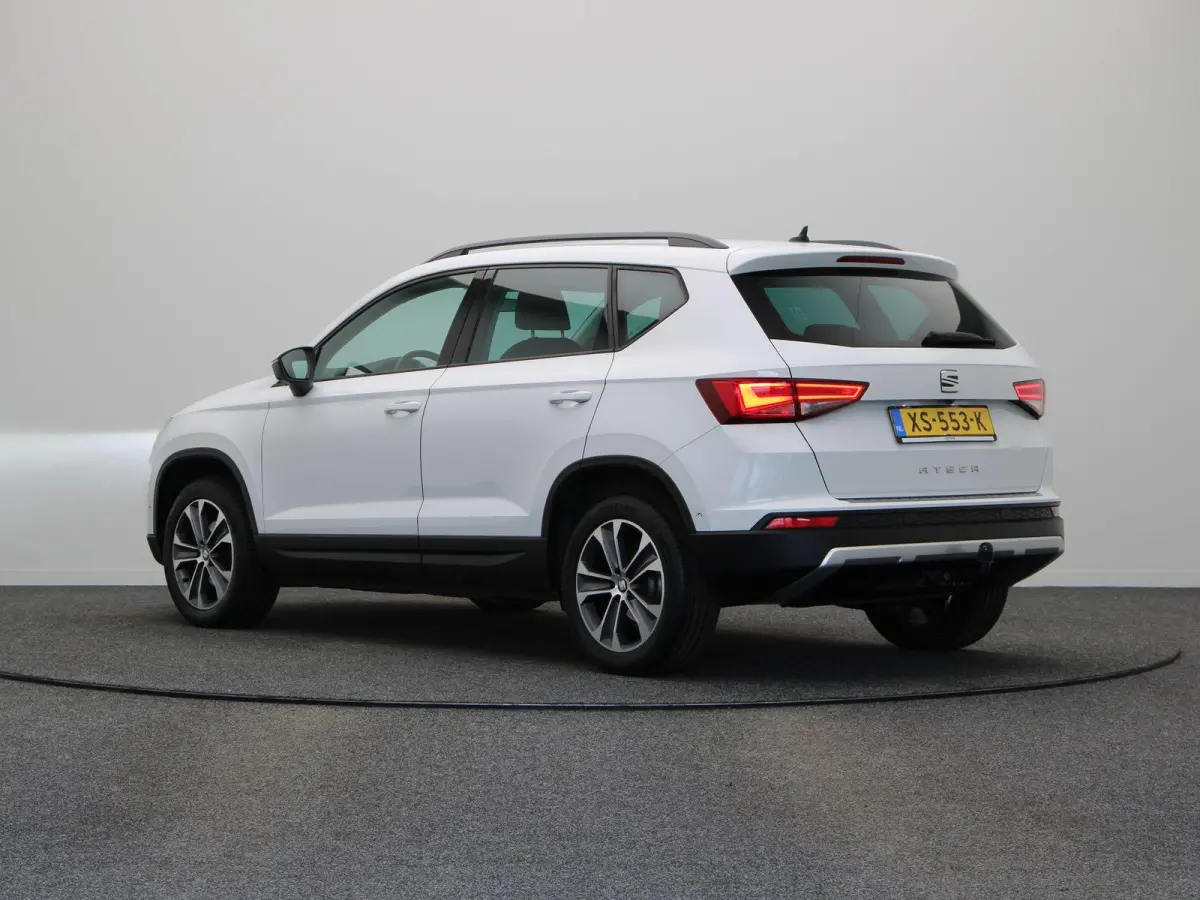 1.0 EcoTSI Style Business Intense | Trekhaak | Led | Carplay | Climate control |
