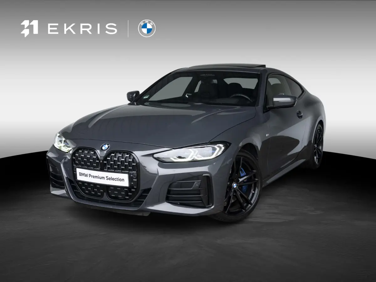 M440i xDrive | High Executive | M Sportpakket | 19 inch | Stuurwielverwarming | M Sportremsysteem Blau | M Adaptief onderstel | Elektrisch glazen schuif-/kanteldak | Driving Assistant Profes