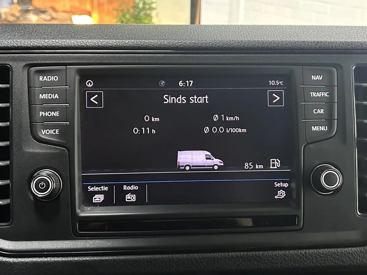 2.0 TDI 140 pk L3H3 Navi, Camera, Cruise Control Airco, Laadruimte Pakket, PDC V+A, Geveerde Stoel, 3-Zits