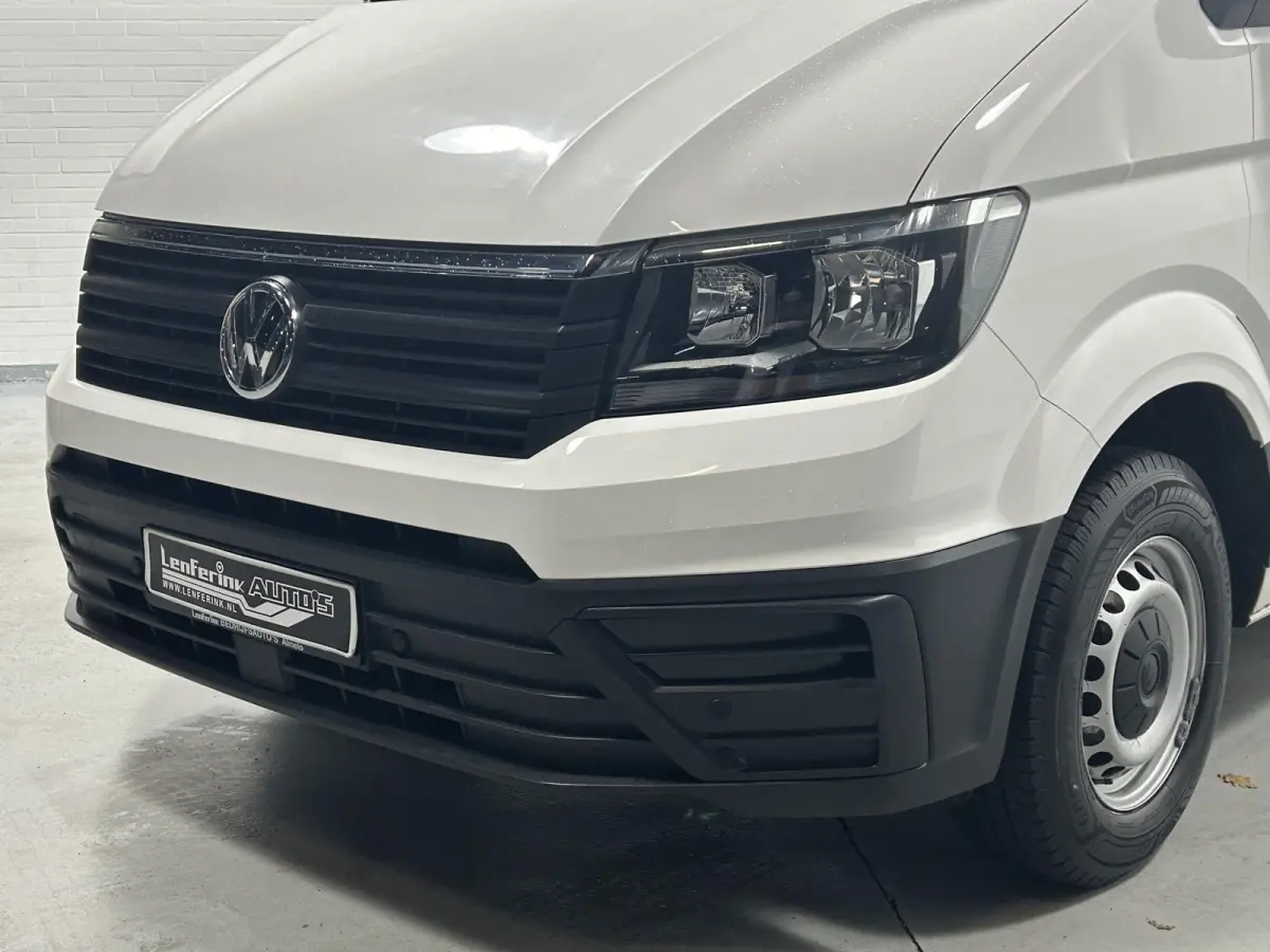 2.0 TDI 140 pk L3H3 Navi, Camera, Cruise Control Airco, Laadruimte Pakket, PDC V+A, Geveerde Stoel, 3-Zits