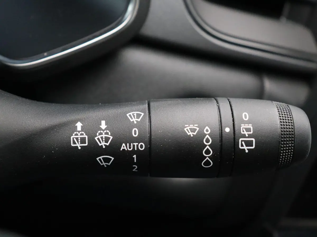 1.6 E-Tech full hybrid 145 techno | Adaptieve Cruise Control | Navigatie | Achteruitrij camera | Parkeersensoren rondom |