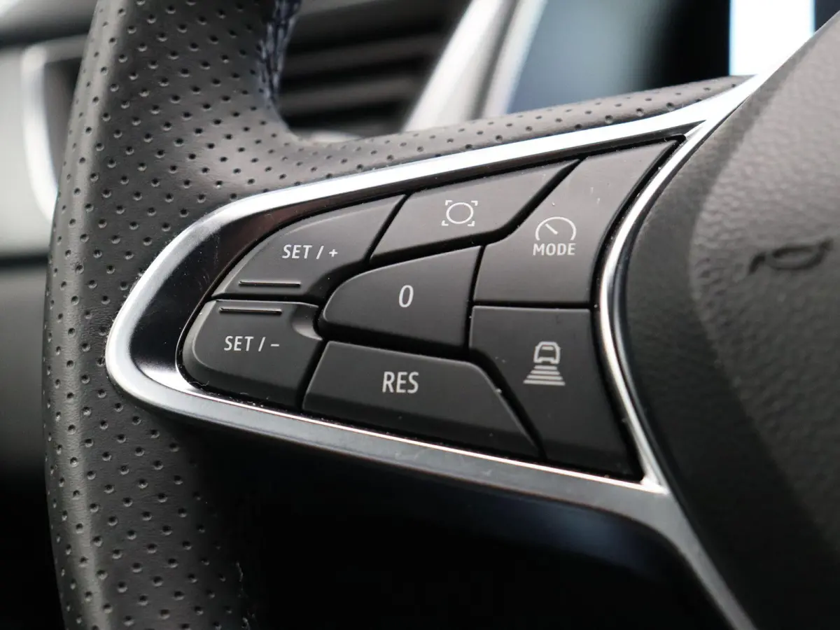 1.6 E-Tech full hybrid 145 techno | Adaptieve Cruise Control | Navigatie | Achteruitrij camera | Parkeersensoren rondom |