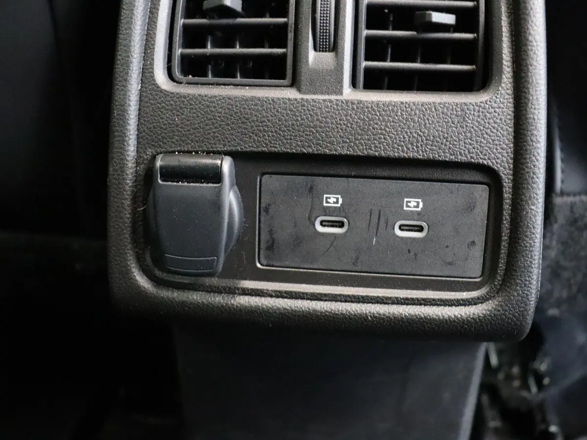1.6 E-Tech full hybrid 145 techno | Adaptieve Cruise Control | Navigatie | Achteruitrij camera | Parkeersensoren rondom |