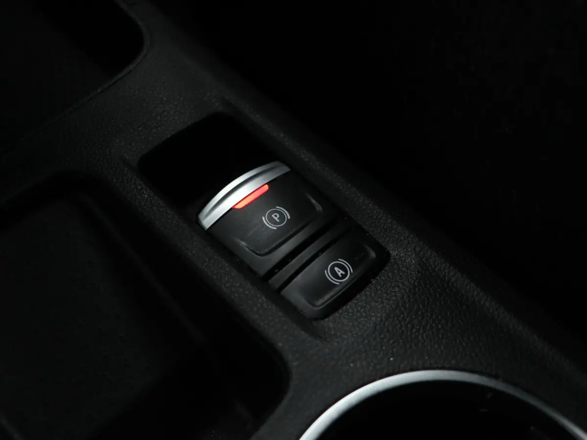 1.6 E-Tech full hybrid 145 techno | Adaptieve Cruise Control | Navigatie | Achteruitrij camera | Parkeersensoren rondom |