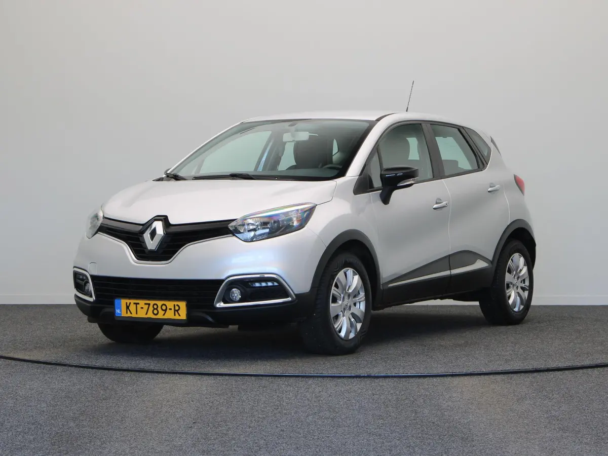 TCe 90pk Expression | Cruise control | Airco | Navigatie | All season banden |