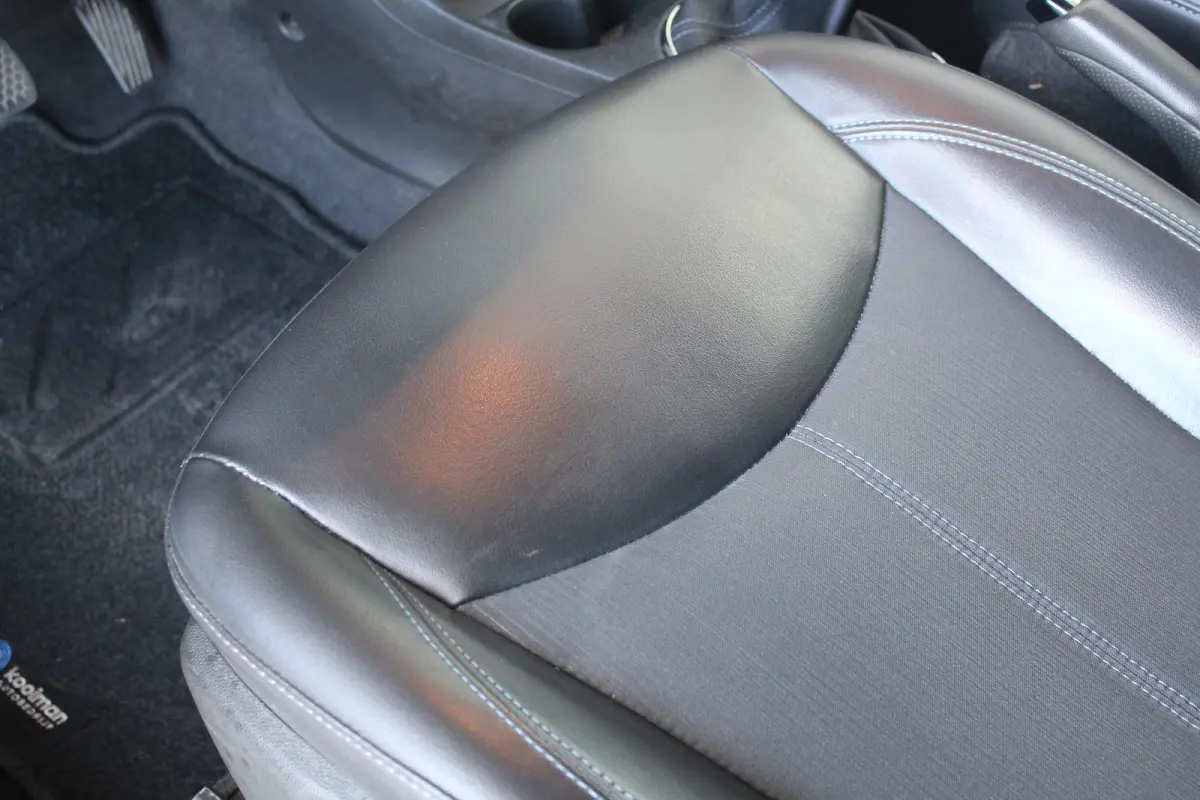 1.0 ecoFLEX Innovation | Climate control | Parkeersensoren achter | Lederen bekleding | lichtmetalen velgen |
