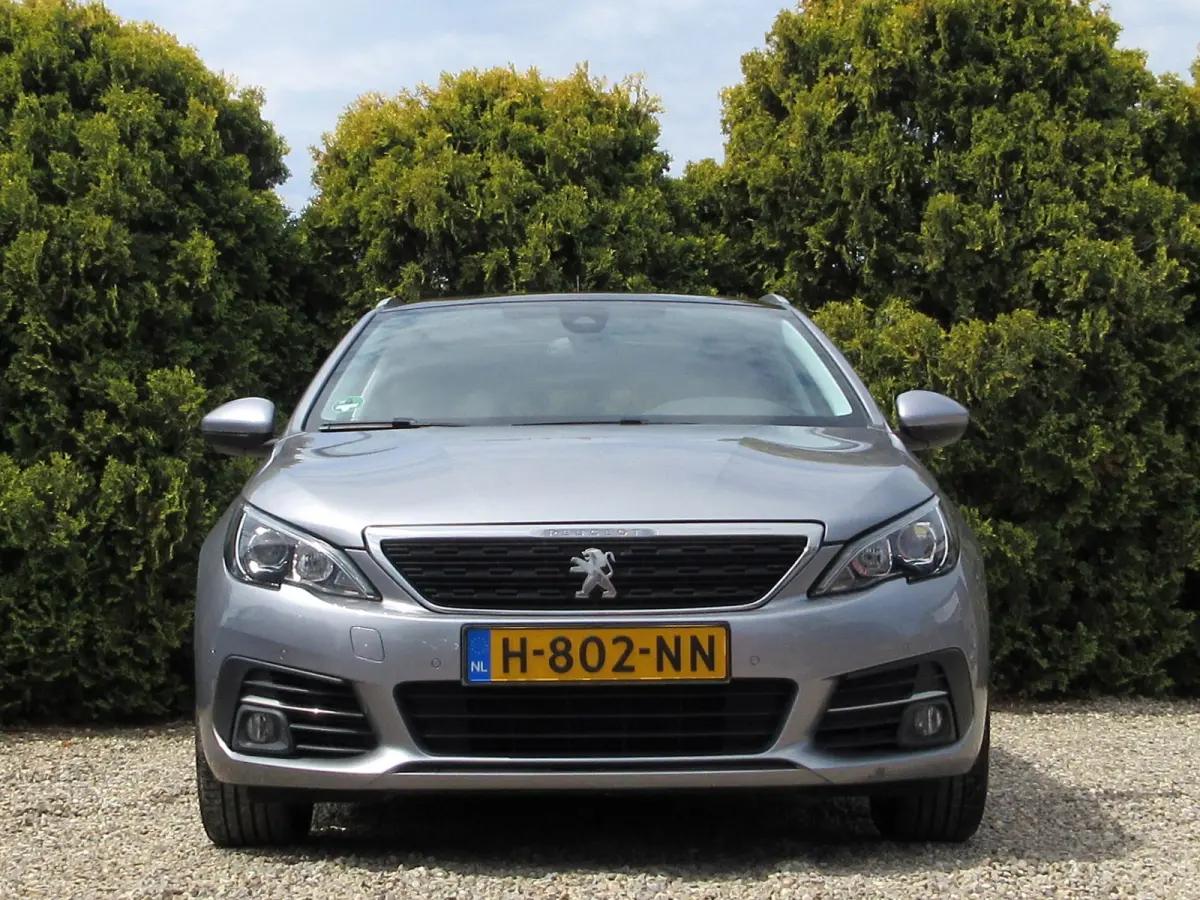 1.2 PureTech Executive * Navi * Pano.dak *