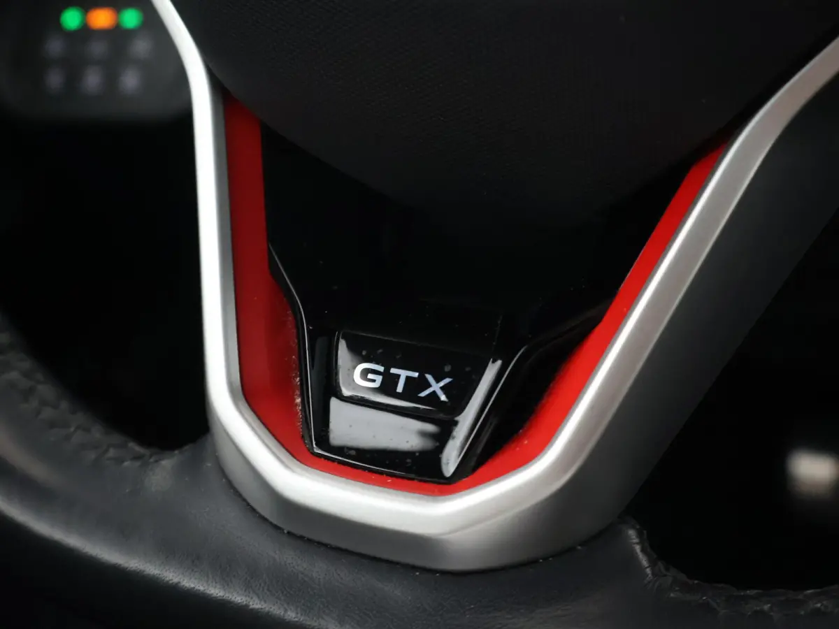 GTX 4MOTION 77 kWh 300 PK + PANORAMA | 360 CAMERA | 20 INCH | STUUR/STOELVERW.