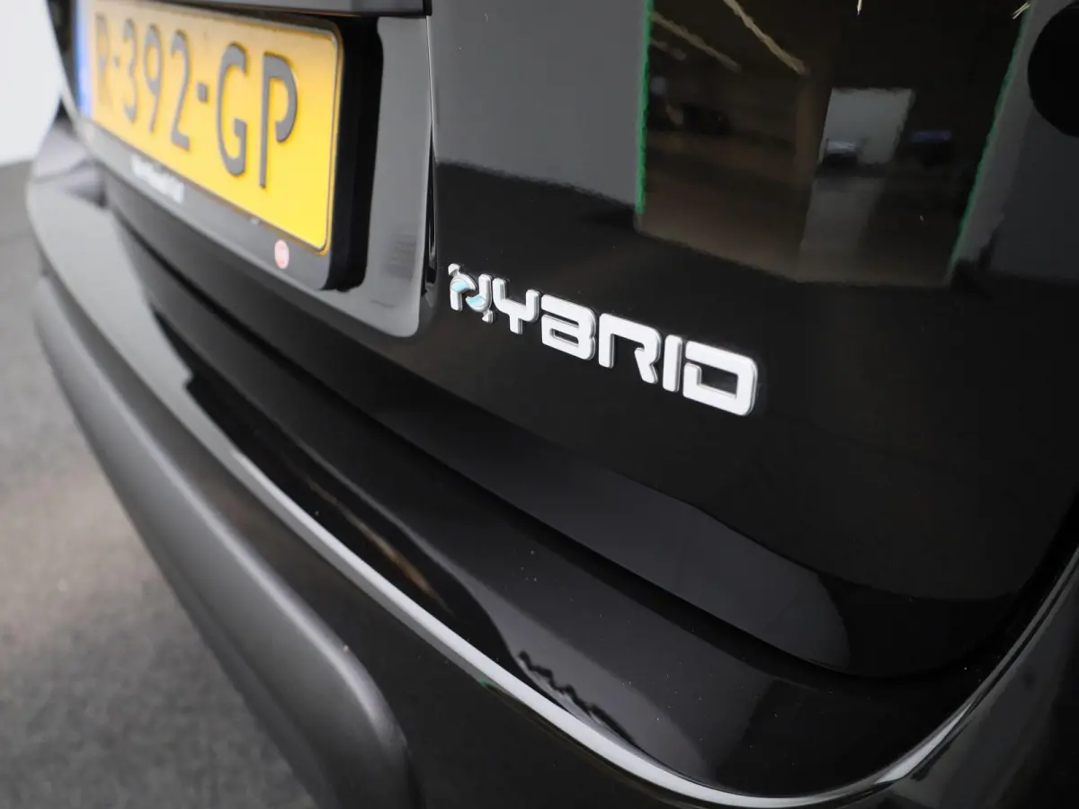 1.0 Hybrid City Life | Apple Carplay / Android Auto | Airco | Cruise Control | Bluetooth | DAB |