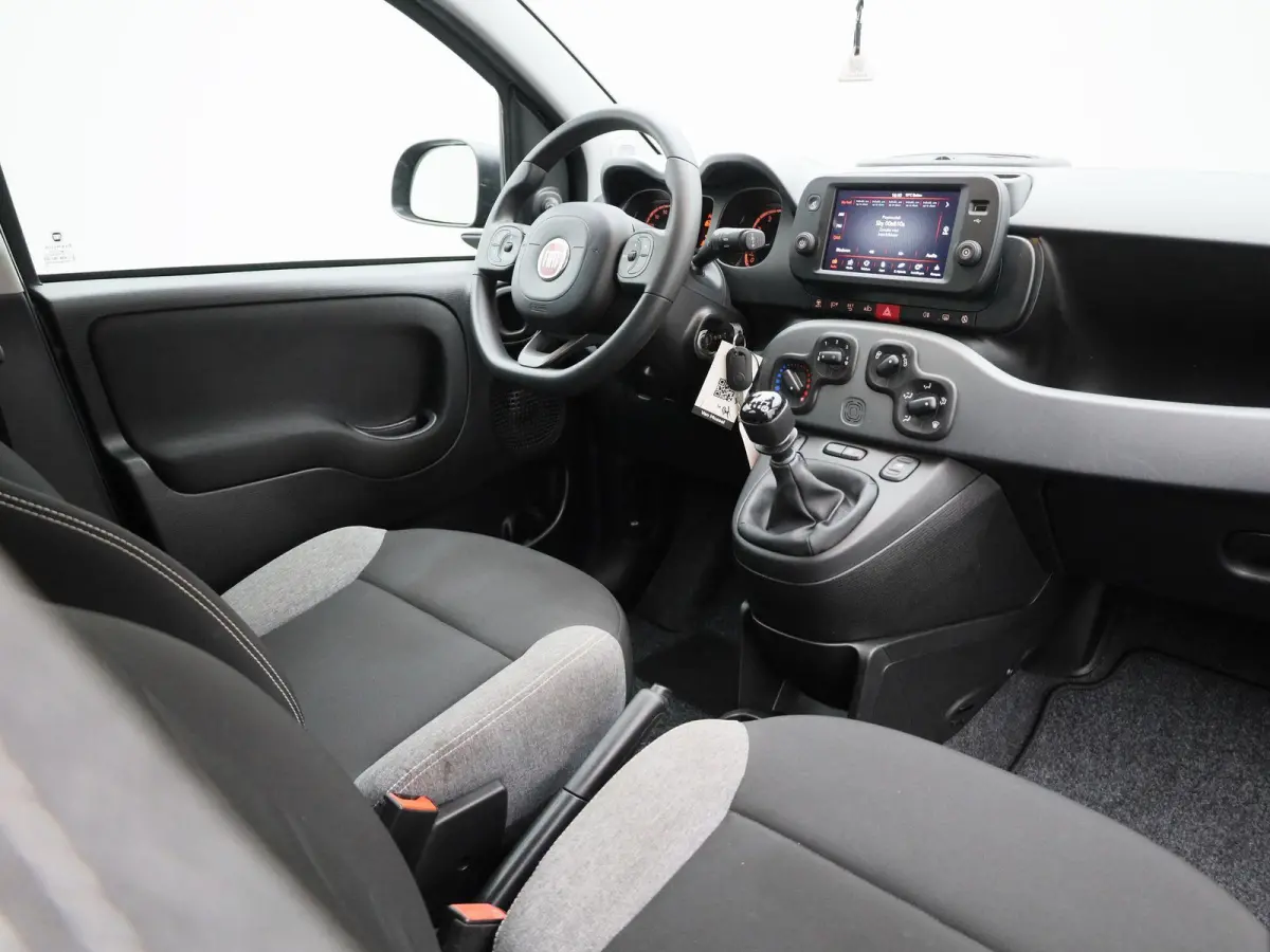 1.0 Hybrid City Life | Apple Carplay / Android Auto | Airco | Cruise Control | Bluetooth | DAB |