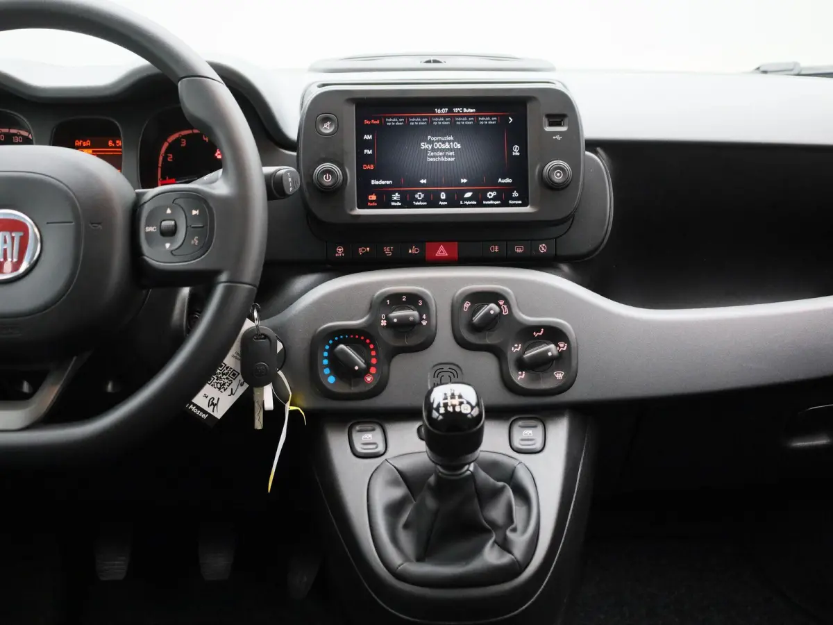 1.0 Hybrid City Life | Apple Carplay / Android Auto | Airco | Cruise Control | Bluetooth | DAB |