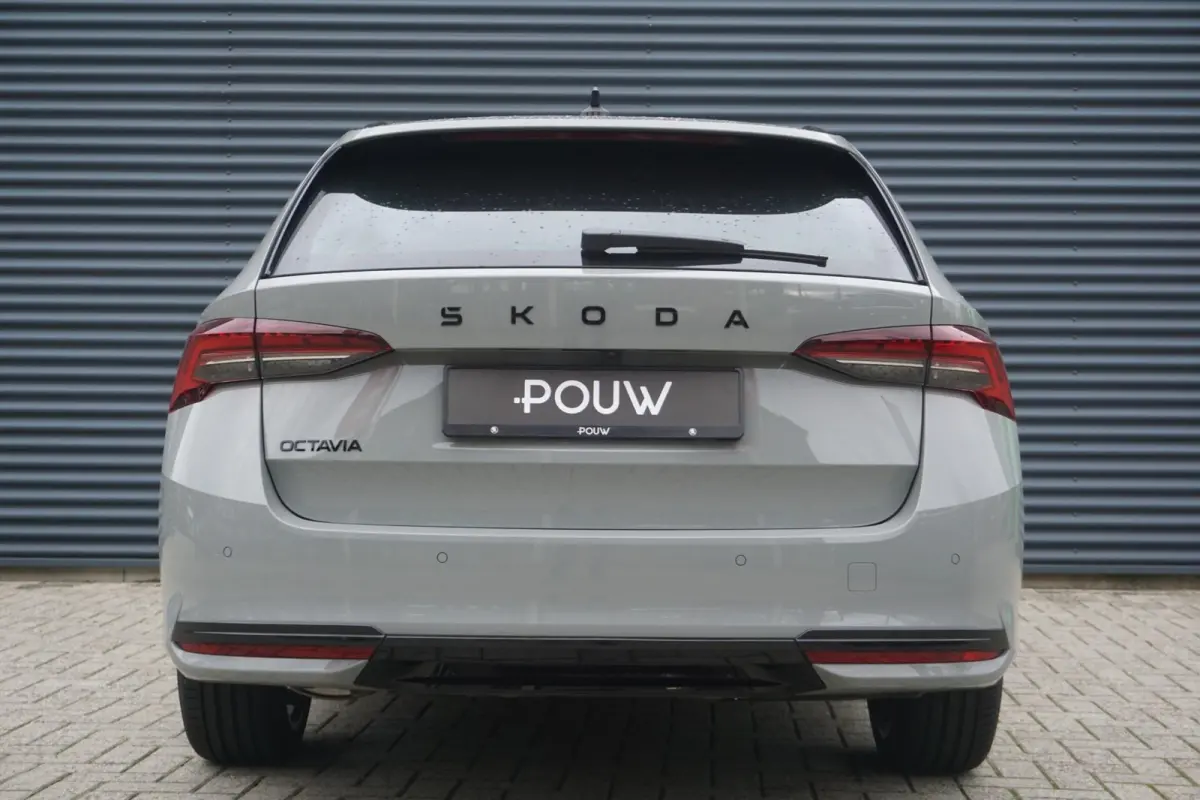 1.5 TSI 150pk DSG MHEV Sportline Tour | Canton Audio | Head-up | Trekhaak