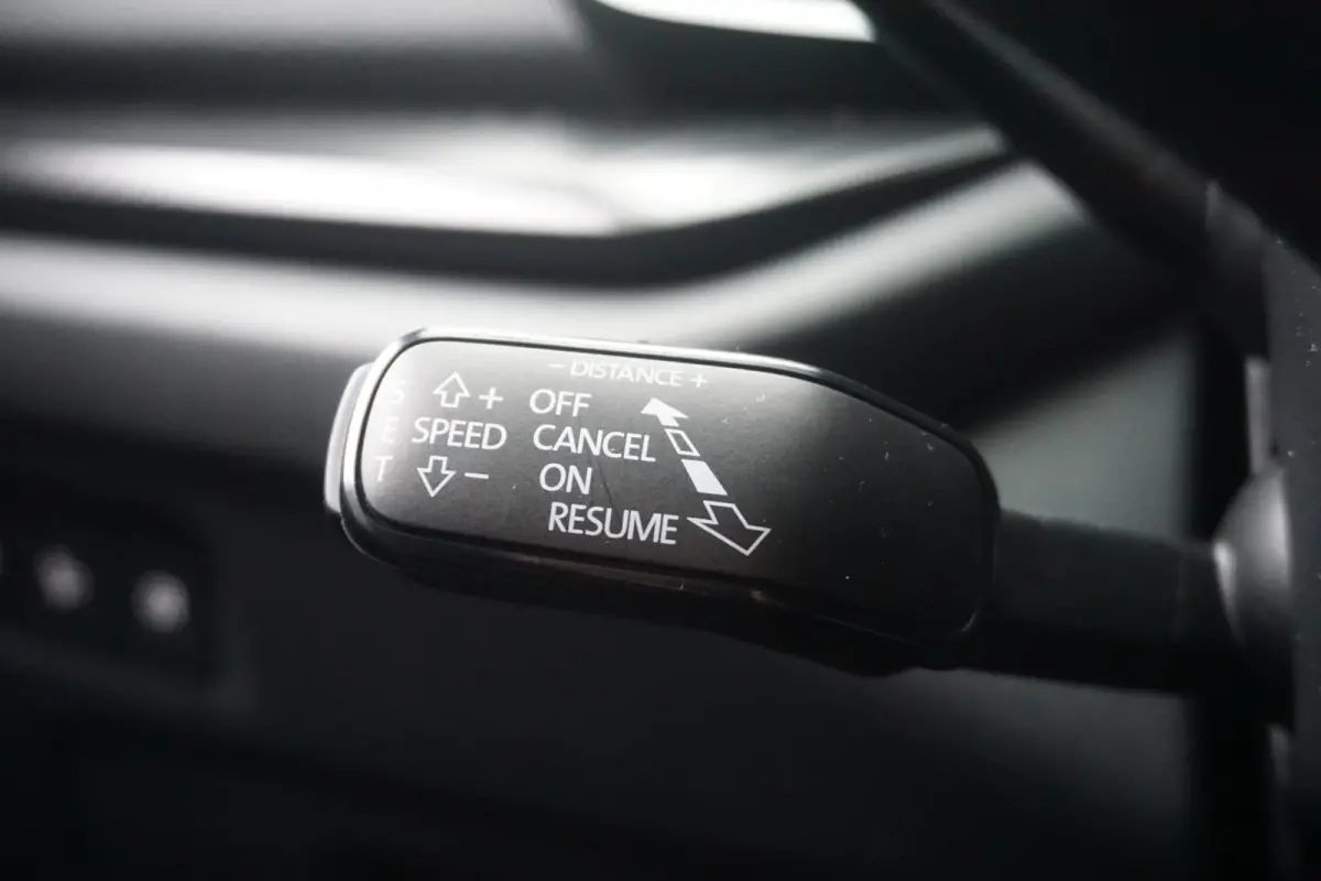 1.5 TSI 150pk DSG MHEV Sportline Tour | Canton Audio | Head-up | Trekhaak
