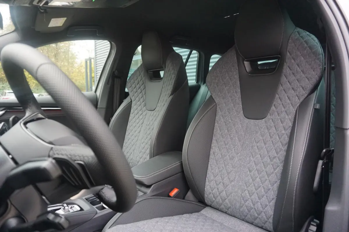 1.5 TSI 150pk DSG MHEV Sportline Tour | Canton Audio | Head-up | Trekhaak