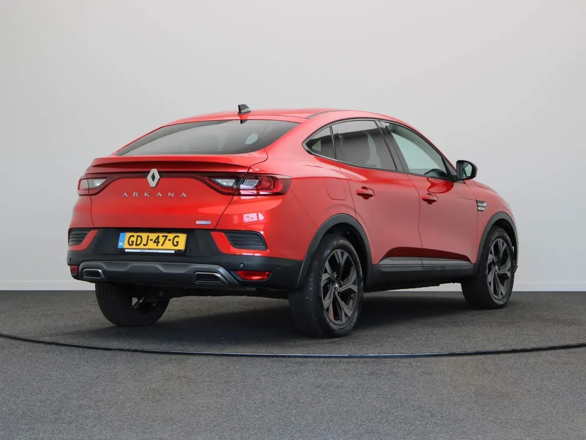 1.6 E-Tech hybrid 145 RS Line | Stoel - Stuur verwarming | Adaptive Cruise Control | Achteruitrijcamera |