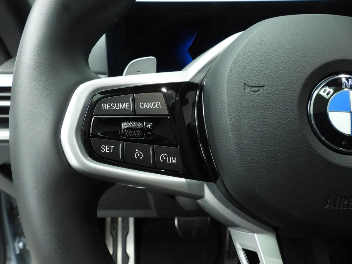 430i xDrive | M-Sportpakket | LED | Navigatie | Schuifdak | Sportstoelen | Stoelverwarming | DAB | Alu 19 inch
