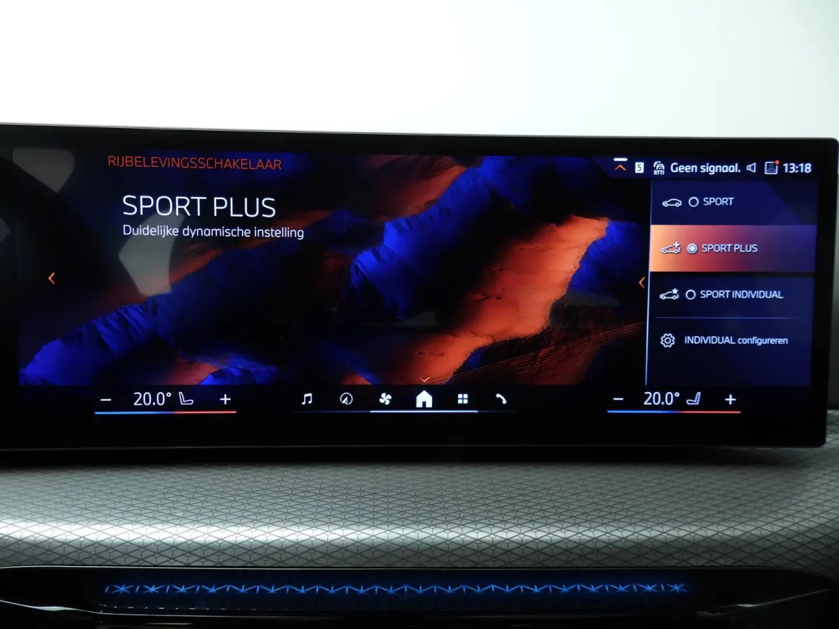 430i xDrive | M-Sportpakket | LED | Navigatie | Schuifdak | Sportstoelen | Stoelverwarming | DAB | Alu 19 inch