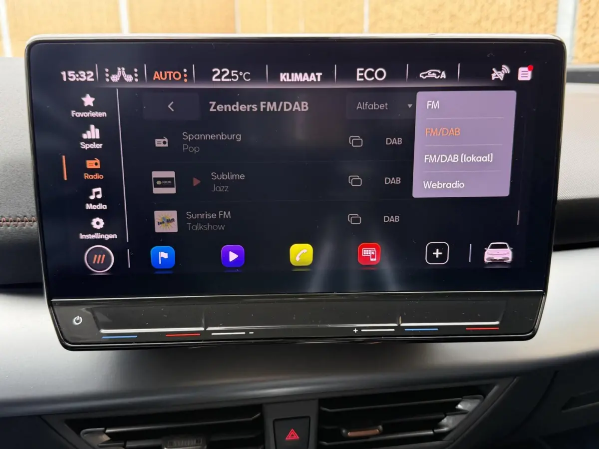 Adrenaline One 62 kWh SoH 91,21% Stuur en- stoelverwarming | LED verlichting | Apple CarPlay/Android Auto | Cruise control adaptief | Climate control | Parkeersensoren voor en achter | Achte
