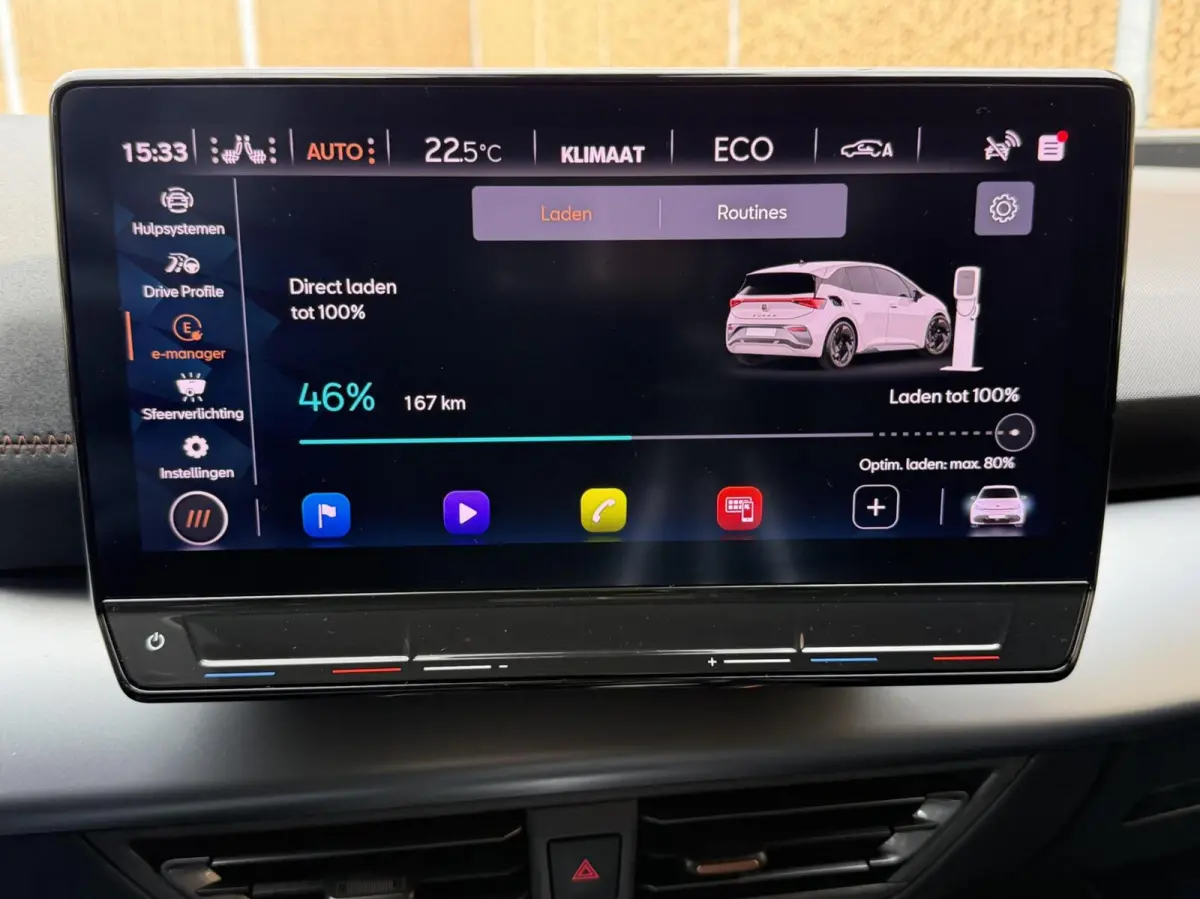 Adrenaline One 62 kWh SoH 91,21% Stuur en- stoelverwarming | LED verlichting | Apple CarPlay/Android Auto | Cruise control adaptief | Climate control | Parkeersensoren voor en achter | Achte