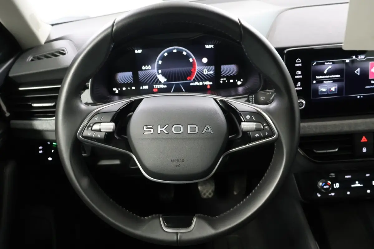 1.5 TSI Sport Edition | Two-Tone