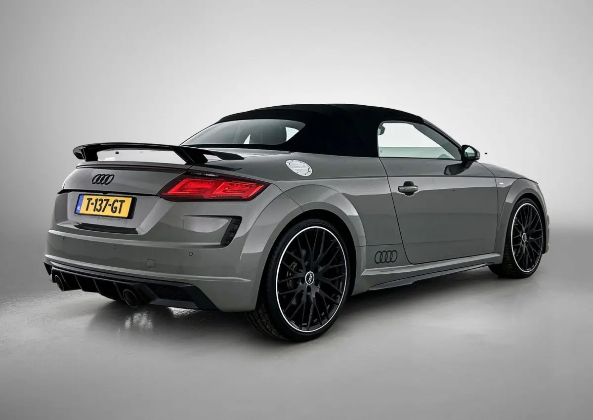 40 TFSI Pro Line S | Navigatie | Stoelverwarming | Camera | 20 Inch Velgen | Airco | rode remklauwen | B&O audio |